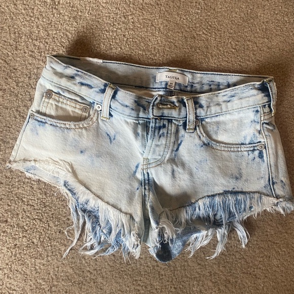 Talula Short Shorts - Picture 1 of 2